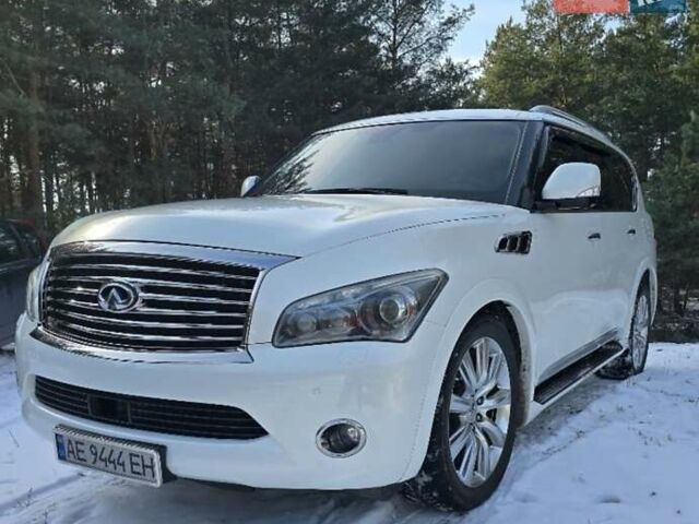 Белый Инфинити QX56, объемом двигателя 5.55 л и пробегом 127 тыс. км за 21000 $, фото 15 на Automoto.ua