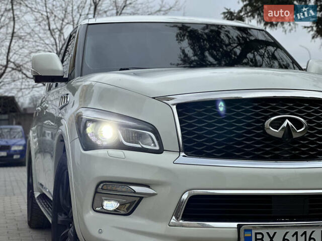 Белый Инфинити QX56, объемом двигателя 5.55 л и пробегом 292 тыс. км за 24300 $, фото 2 на Automoto.ua
