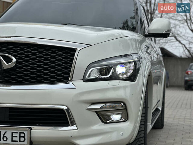 Белый Инфинити QX56, объемом двигателя 5.55 л и пробегом 292 тыс. км за 24300 $, фото 1 на Automoto.ua