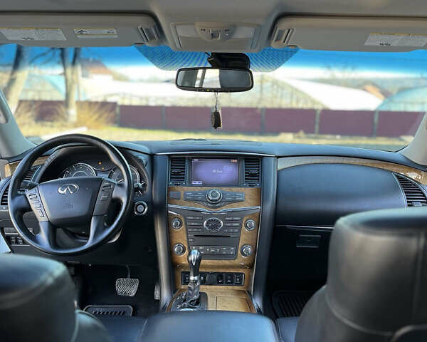 Белый Инфинити QX56, объемом двигателя 5.55 л и пробегом 292 тыс. км за 24300 $, фото 44 на Automoto.ua