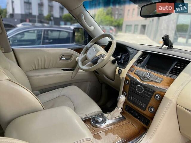 Белый Инфинити QX56, объемом двигателя 5.55 л и пробегом 270 тыс. км за 15900 $, фото 15 на Automoto.ua