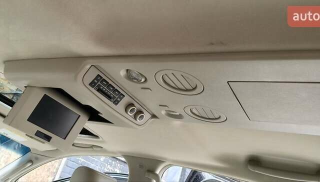 Чорний Інфініті QX56, об'ємом двигуна 5.6 л та пробігом 290 тис. км за 9000 $, фото 23 на Automoto.ua