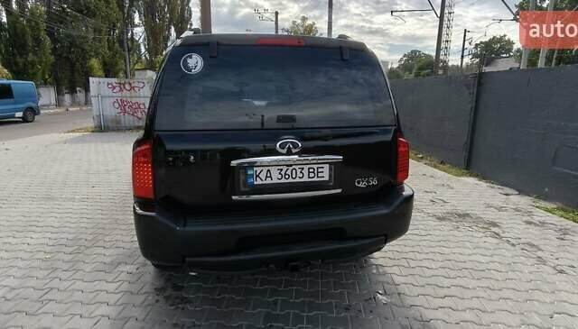 Чорний Інфініті QX56, об'ємом двигуна 5.6 л та пробігом 290 тис. км за 9000 $, фото 6 на Automoto.ua