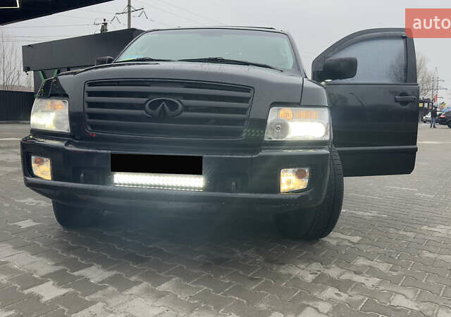 Чорний Інфініті QX56, об'ємом двигуна 5.6 л та пробігом 320 тис. км за 12500 $, фото 3 на Automoto.ua