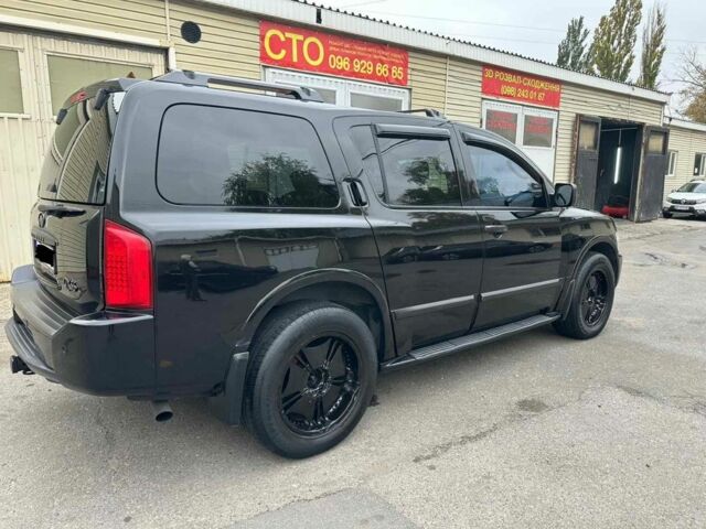 Чорний Інфініті QX56, об'ємом двигуна 5.6 л та пробігом 158 тис. км за 8499 $, фото 6 на Automoto.ua