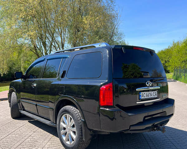 Чорний Інфініті QX56, об'ємом двигуна 5.6 л та пробігом 286 тис. км за 12000 $, фото 2 на Automoto.ua