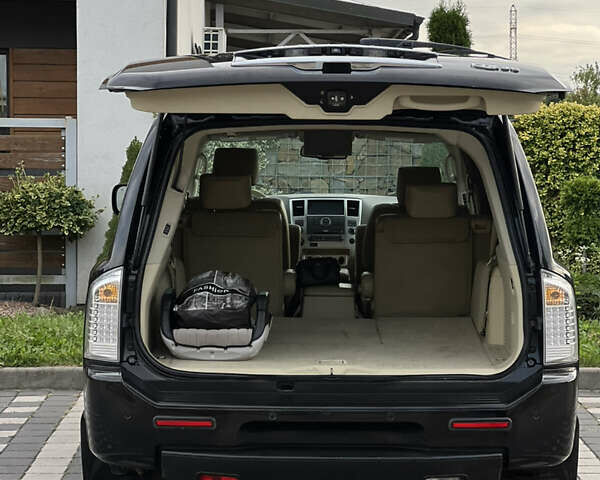 Чорний Інфініті QX56, об'ємом двигуна 5.6 л та пробігом 107 тис. км за 15499 $, фото 43 на Automoto.ua