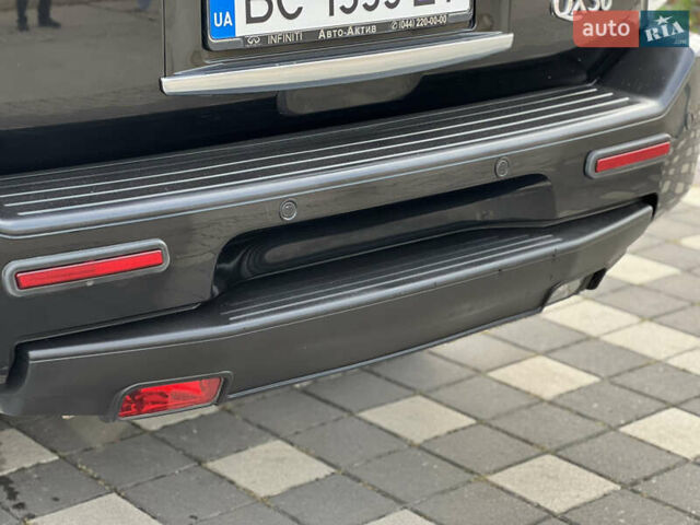 Чорний Інфініті QX56, об'ємом двигуна 5.6 л та пробігом 107 тис. км за 15499 $, фото 17 на Automoto.ua