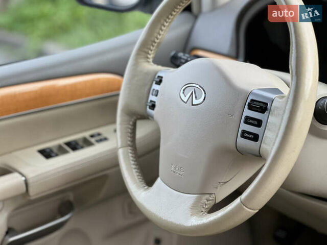 Чорний Інфініті QX56, об'ємом двигуна 5.6 л та пробігом 107 тис. км за 15499 $, фото 23 на Automoto.ua
