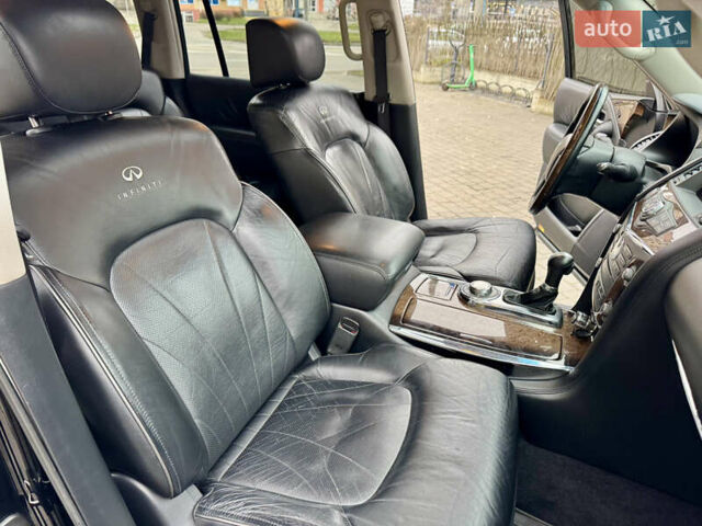 Черный Инфинити QX56, объемом двигателя 5.6 л и пробегом 220 тыс. км за 21500 $, фото 80 на Automoto.ua
