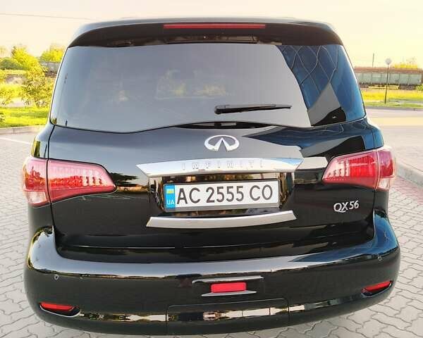 Черный Инфинити QX56, объемом двигателя 5.55 л и пробегом 141 тыс. км за 18100 $, фото 4 на Automoto.ua