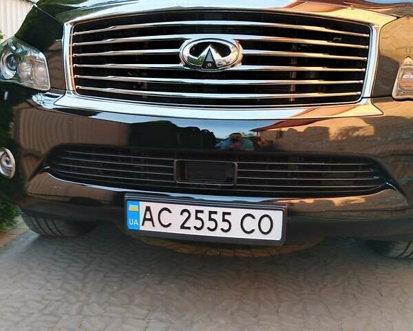 Черный Инфинити QX56, объемом двигателя 5.55 л и пробегом 141 тыс. км за 18100 $, фото 32 на Automoto.ua