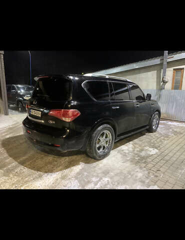 Черный Инфинити QX56, объемом двигателя 5.6 л и пробегом 285 тыс. км за 15600 $, фото 14 на Automoto.ua