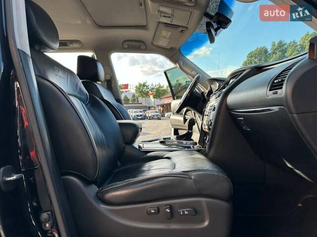 Черный Инфинити QX56, объемом двигателя 5.55 л и пробегом 203 тыс. км за 13999 $, фото 26 на Automoto.ua