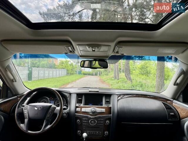 Черный Инфинити QX56, объемом двигателя 5.6 л и пробегом 216 тыс. км за 14800 $, фото 25 на Automoto.ua