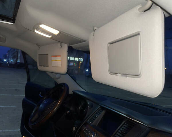 Черный Инфинити QX56, объемом двигателя 5.55 л и пробегом 267 тыс. км за 15000 $, фото 24 на Automoto.ua