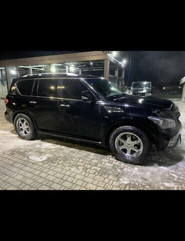 Черный Инфинити QX56, объемом двигателя 5.6 л и пробегом 285 тыс. км за 15600 $, фото 15 на Automoto.ua
