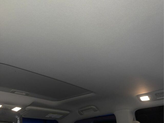 Чорний Інфініті QX56, об'ємом двигуна 5.6 л та пробігом 267 тис. км за 15000 $, фото 13 на Automoto.ua