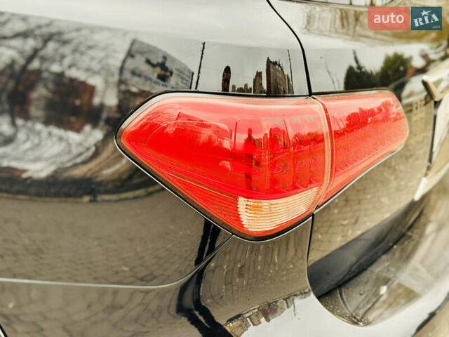 Черный Инфинити QX56, объемом двигателя 5.6 л и пробегом 220 тыс. км за 21500 $, фото 40 на Automoto.ua