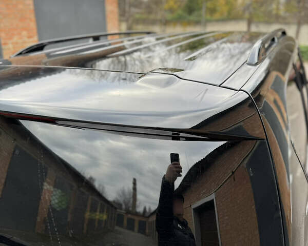 Черный Инфинити QX56, объемом двигателя 5.55 л и пробегом 322 тыс. км за 20000 $, фото 24 на Automoto.ua