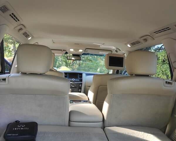 Черный Инфинити QX56, объемом двигателя 5.55 л и пробегом 190 тыс. км за 14900 $, фото 11 на Automoto.ua
