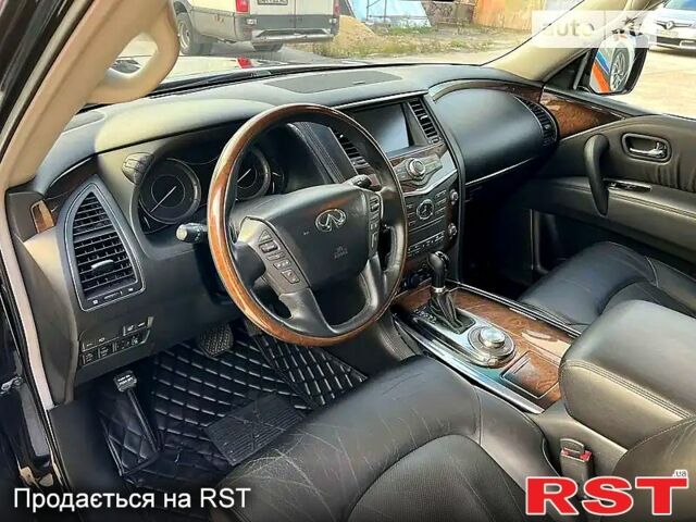 Чорний Інфініті QX56, об'ємом двигуна 5.6 л та пробігом 316 тис. км за 18500 $, фото 5 на Automoto.ua