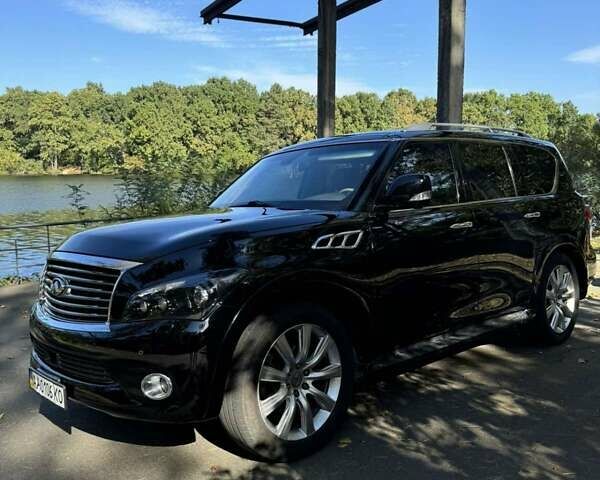 Черный Инфинити QX56, объемом двигателя 5.55 л и пробегом 190 тыс. км за 14900 $, фото 1 на Automoto.ua
