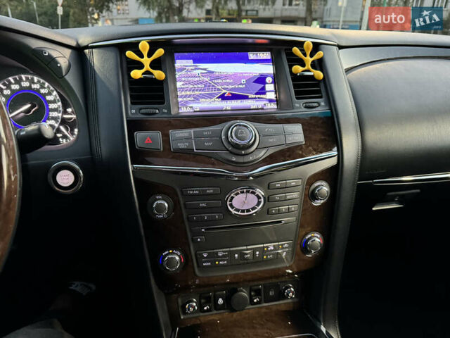 Черный Инфинити QX56, объемом двигателя 5.6 л и пробегом 230 тыс. км за 15000 $, фото 44 на Automoto.ua