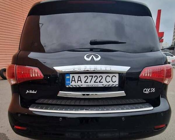 Чорний Інфініті QX56, об'ємом двигуна 5.55 л та пробігом 137 тис. км за 23000 $, фото 7 на Automoto.ua