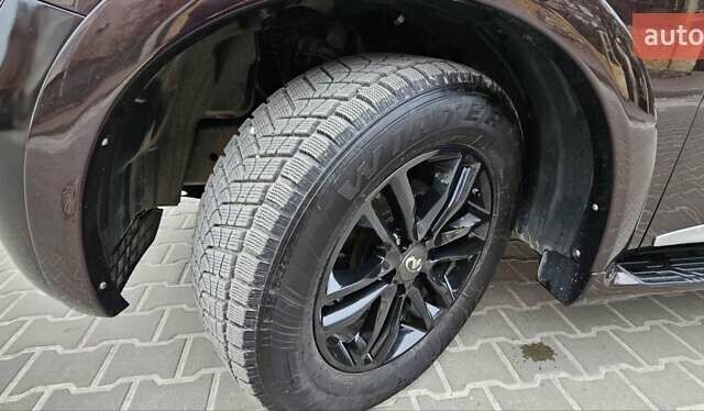 Коричневый Инфинити QX56, объемом двигателя 5.55 л и пробегом 265 тыс. км за 25000 $, фото 31 на Automoto.ua