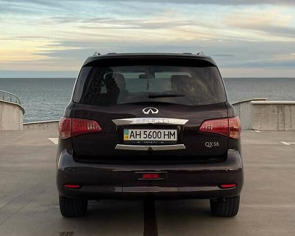 Коричневый Инфинити QX56, объемом двигателя 5.55 л и пробегом 148 тыс. км за 24500 $, фото 3 на Automoto.ua