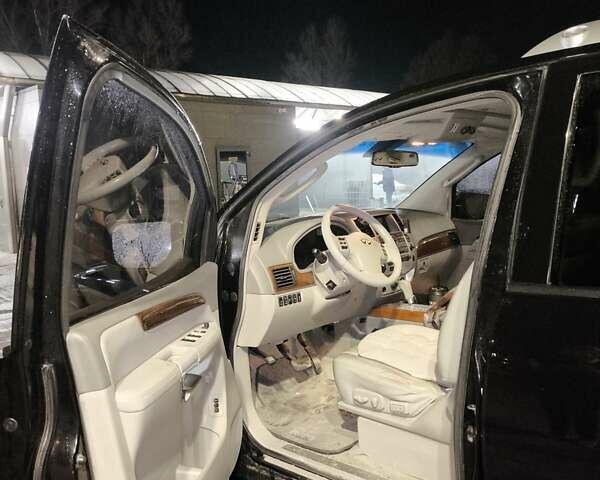 Инфинити QX56, объемом двигателя 5.6 л и пробегом 251 тыс. км за 15500 $, фото 8 на Automoto.ua