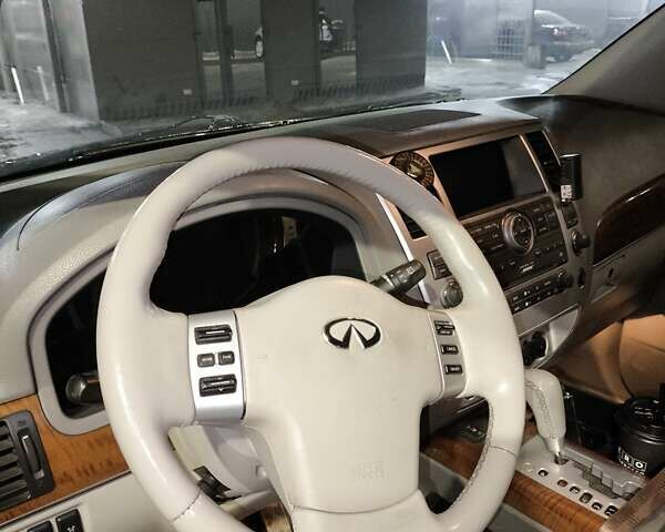 Инфинити QX56, объемом двигателя 5.6 л и пробегом 251 тыс. км за 15500 $, фото 6 на Automoto.ua