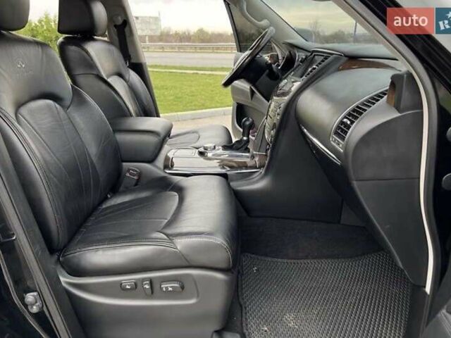 Инфинити QX56, объемом двигателя 5.55 л и пробегом 149 тыс. км за 25000 $, фото 25 на Automoto.ua