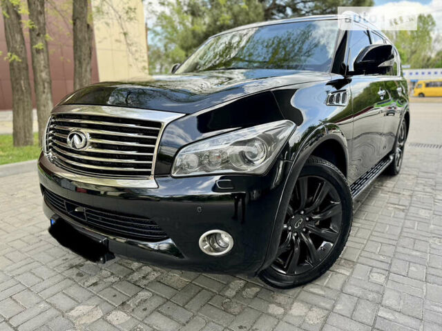 Инфинити QX56, объемом двигателя 5.6 л и пробегом 225 тыс. км за 15999 $, фото 2 на Automoto.ua