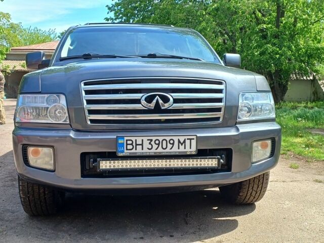 Сірий Інфініті QX56, об'ємом двигуна 0.56 л та пробігом 159 тис. км за 12300 $, фото 1 на Automoto.ua