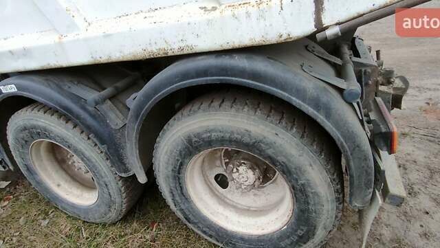 Білий Інтернаціонал 9600, об'ємом двигуна 14.6 л та пробігом 900 тис. км за 10000 $, фото 19 на Automoto.ua