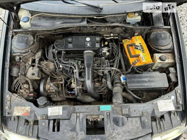 Черный Иран Ходро Саманд, объемом двигателя 1.76 л и пробегом 340 тыс. км за 2550 $, фото 11 на Automoto.ua