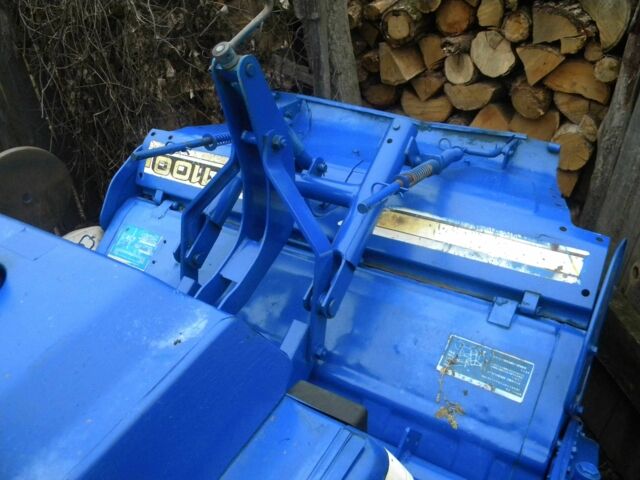 Изеки Другая, объемом двигателя 1.3 л и пробегом 670 тыс. км за 4200 $, фото 4 на Automoto.ua