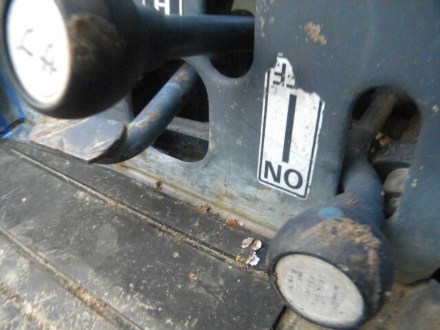 Изеки Другая, объемом двигателя 1.3 л и пробегом 670 тыс. км за 4200 $, фото 3 на Automoto.ua