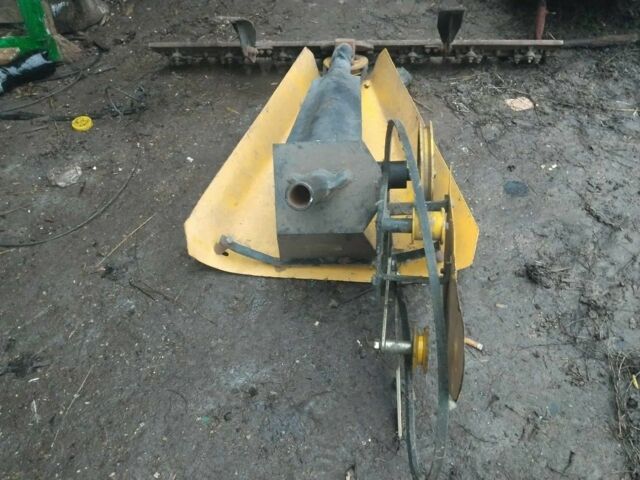 Изеки Другая, объемом двигателя 1.3 л и пробегом 50 тыс. км за 131 $, фото 2 на Automoto.ua