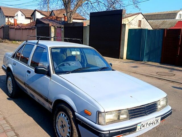 Исузу Аска, объемом двигателя 16 л и пробегом 250 тыс. км за 850 $, фото 1 на Automoto.ua