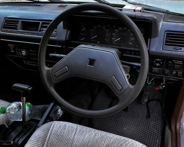 Исузу Аска, объемом двигателя 0 л и пробегом 140 тыс. км за 800 $, фото 7 на Automoto.ua