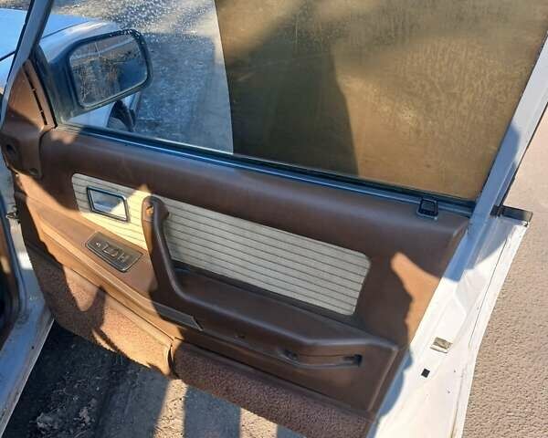 Исузу Аска, объемом двигателя 0 л и пробегом 300 тыс. км за 499 $, фото 5 на Automoto.ua