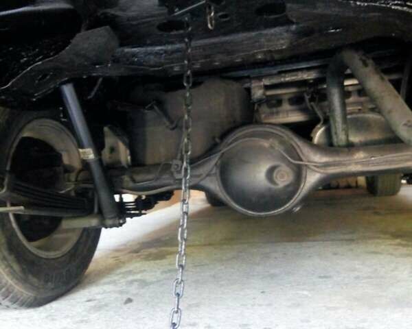 Чорний Ісузу D-Max, об'ємом двигуна 3 л та пробігом 300 тис. км за 12000 $, фото 3 на Automoto.ua