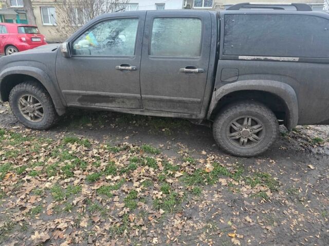 Чорний Ісузу D-Max, об'ємом двигуна 0 л та пробігом 109 тис. км за 3500 $, фото 2 на Automoto.ua