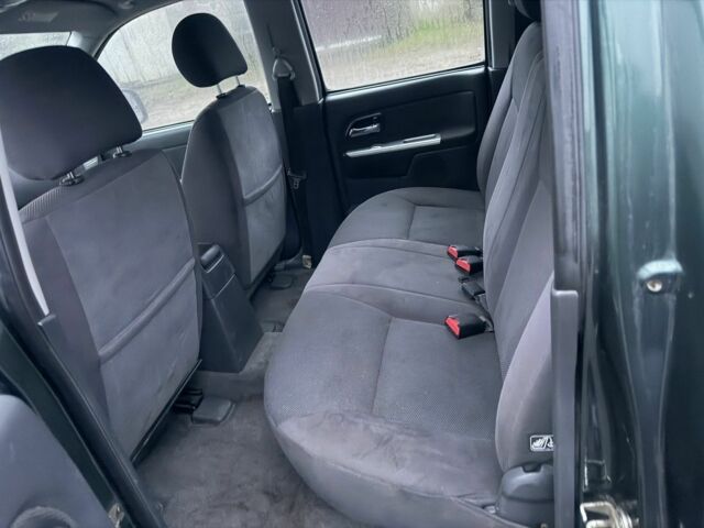 Сірий Ісузу D-Max, об'ємом двигуна 2.5 л та пробігом 233 тис. км за 4000 $, фото 8 на Automoto.ua