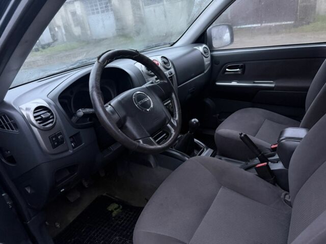 Сірий Ісузу D-Max, об'ємом двигуна 2.5 л та пробігом 233 тис. км за 4000 $, фото 7 на Automoto.ua