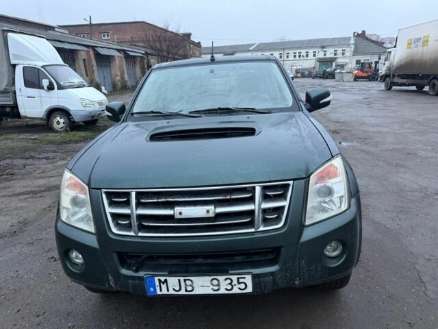 Сірий Ісузу D-Max, об'ємом двигуна 2.5 л та пробігом 233 тис. км за 4000 $, фото 2 на Automoto.ua