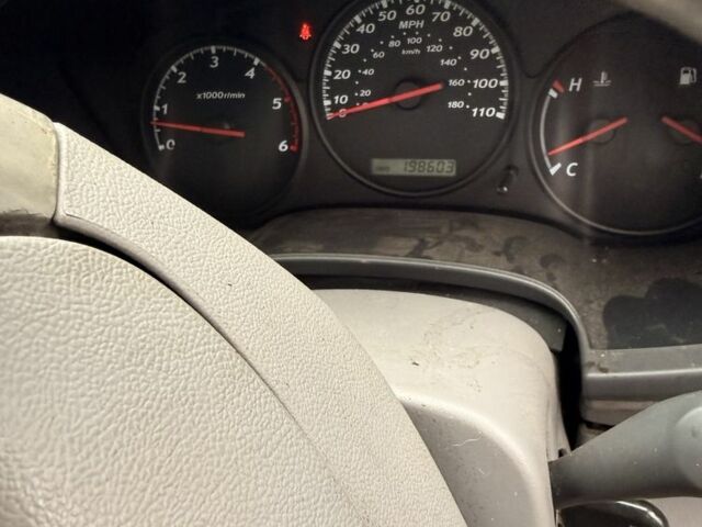 Синий Исузу Д-Макс, объемом двигателя 3 л и пробегом 300 тыс. км за 4000 $, фото 3 на Automoto.ua